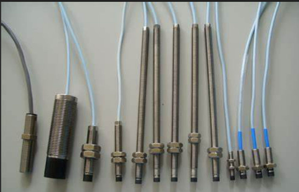 0.1% FS Accuracy Eddy Current Sensors 12VDC-24VDC Sensor Eddy Current